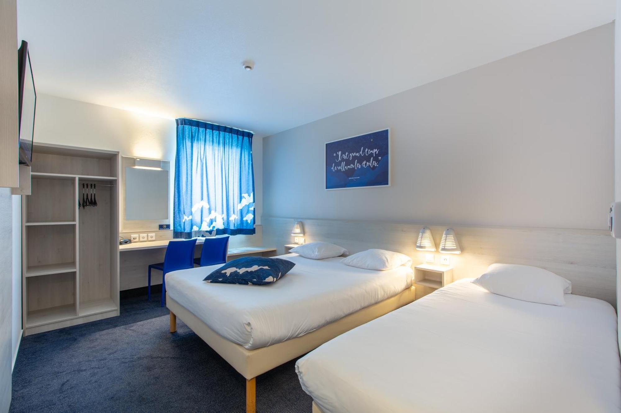 Ace Hotel Le Mans Saint Saturnin Bagian luar foto