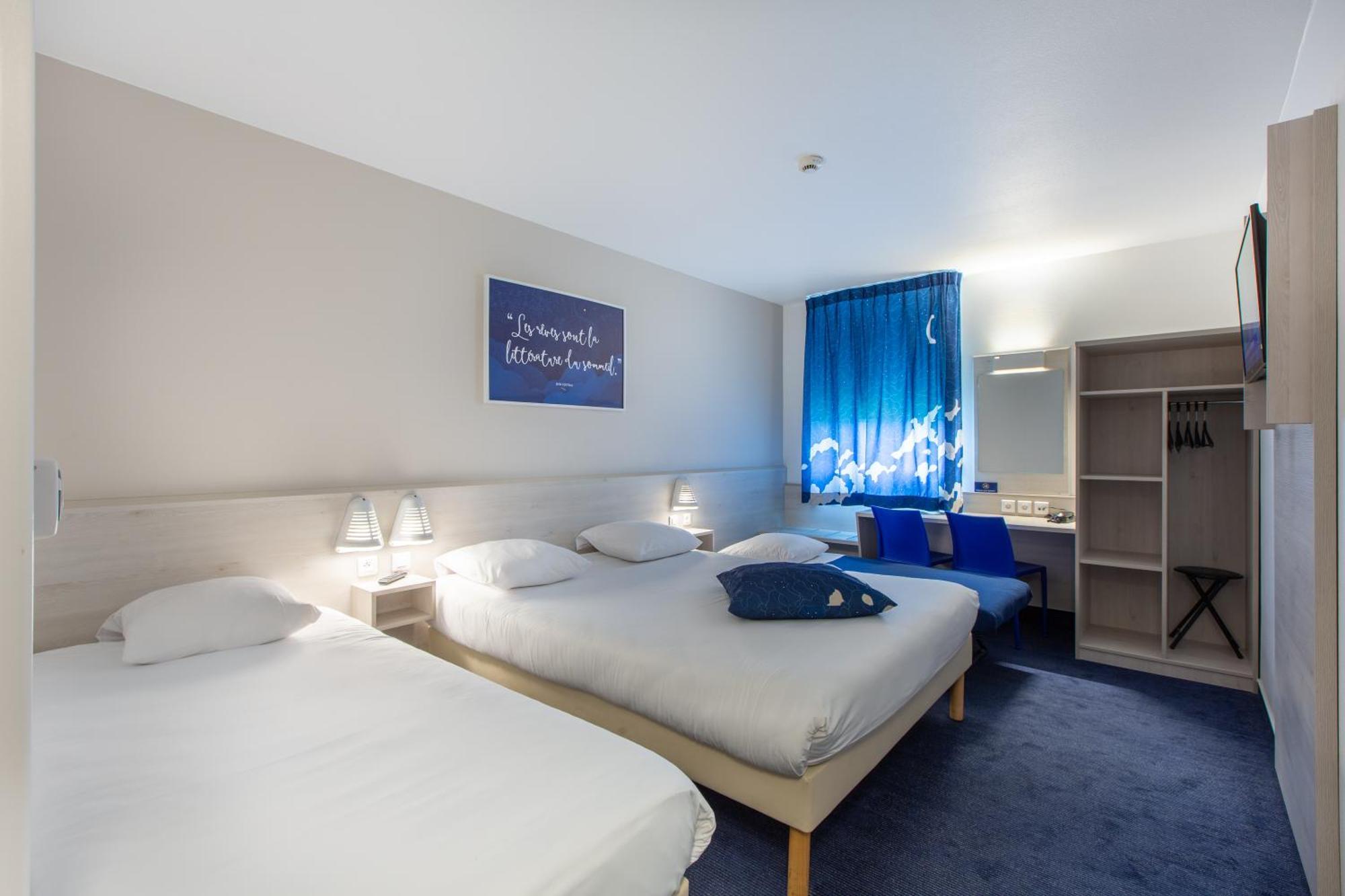 Ace Hotel Le Mans Saint Saturnin Bagian luar foto