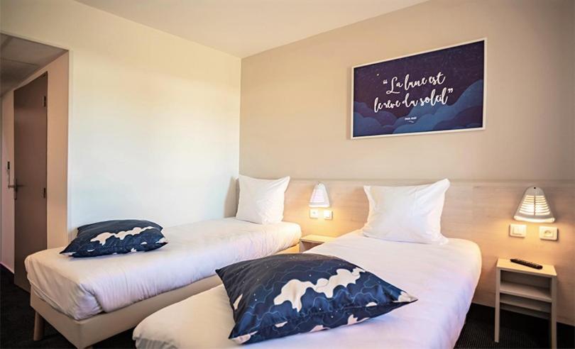 Ace Hotel Le Mans Saint Saturnin Bagian luar foto