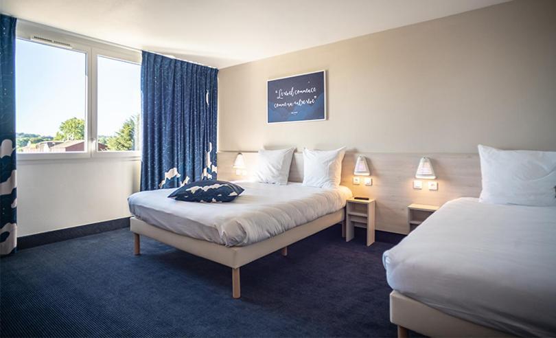 Ace Hotel Le Mans Saint Saturnin Bagian luar foto