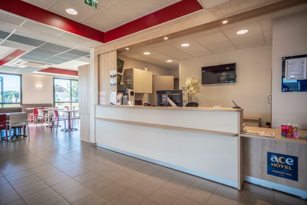 Ace Hotel Le Mans Saint Saturnin Bagian luar foto